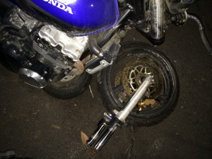 CB400SF事故車