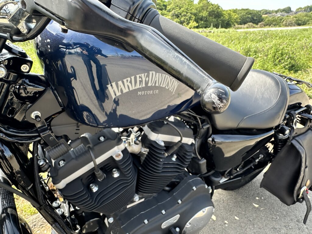 XL883N 左クラッチレバー先端の擦り傷