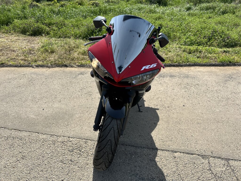 YZF-R6 フロントビュー 2004年式