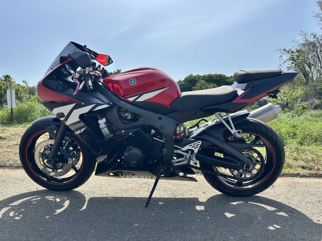 ヤマハ YZF-R6を26万円で買取｜転倒傷・タンク凹みがあっても高価査定できた理由