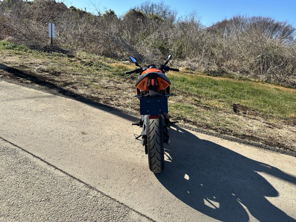 KTM RC250 リアビュー タイヤ ナンバーステー 状態