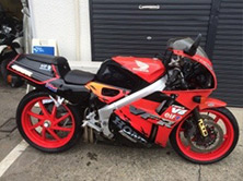 VFR400R