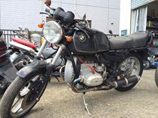 不動車